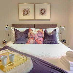 https://catharine-house-by-condokeeper.cambridgehotelsuk.com